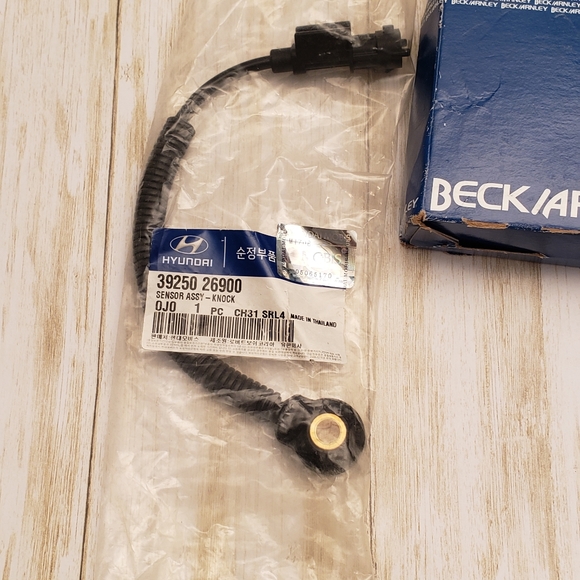 NEW**Beck Arnley 158-0796 Knock Sensor - Picture 5 of 7